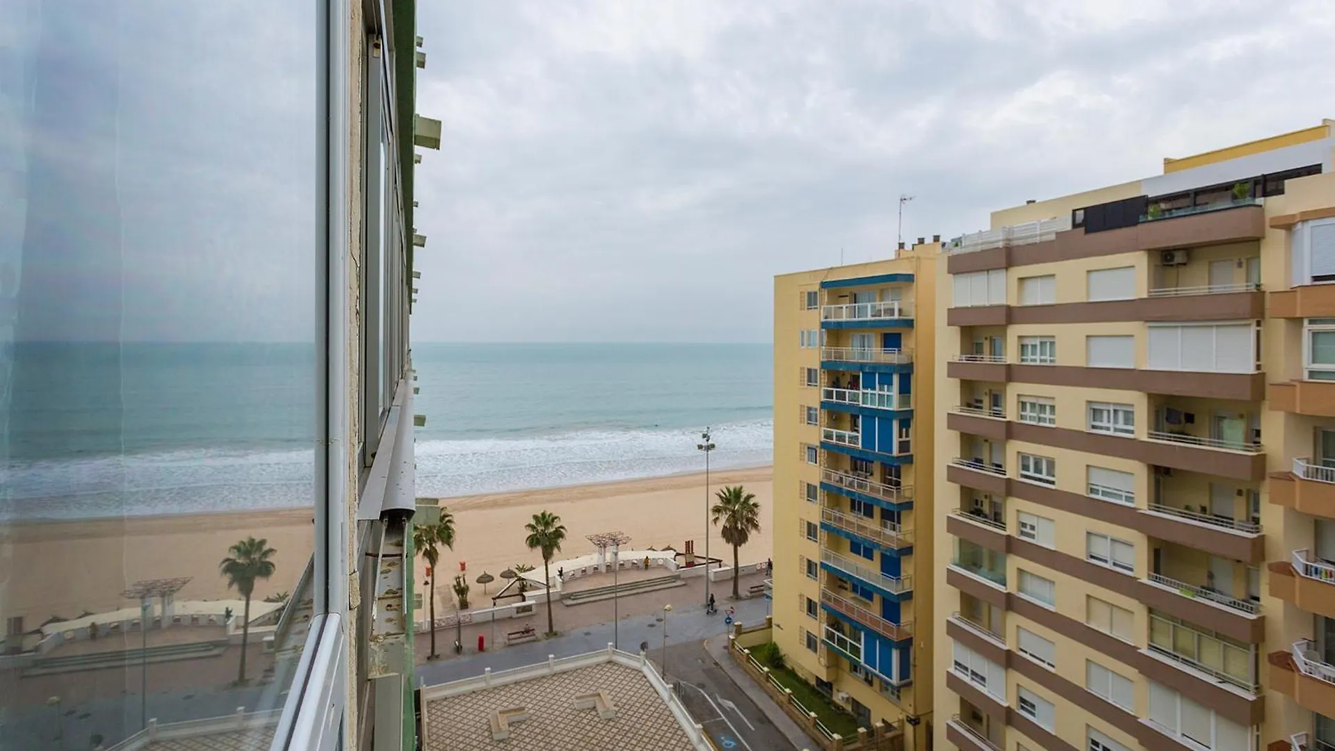 Playa Victoria Paseo Maritimo 3 Rooms Spain