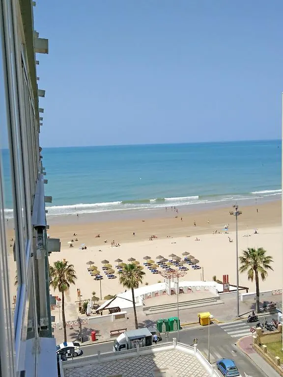 Apartment Playa Victoria Paseo Maritimo 3 Rooms Spain